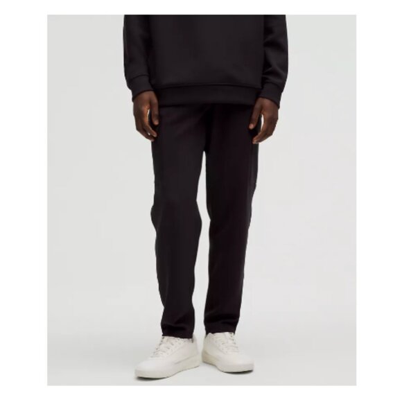 Lululemon Smooth Spacer Classic-Fit Cargo Pant - Picture 5 of 5